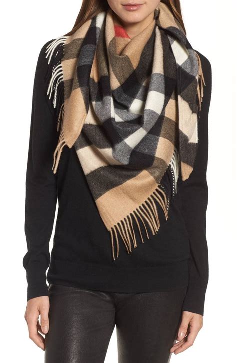 cashmere burberry scarf sale|burberry cashmere scarf for women.